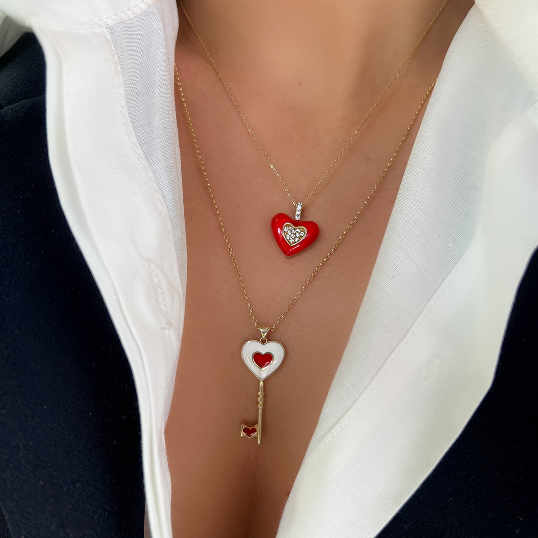 Kırmızı Kalp Anahtar Kolye